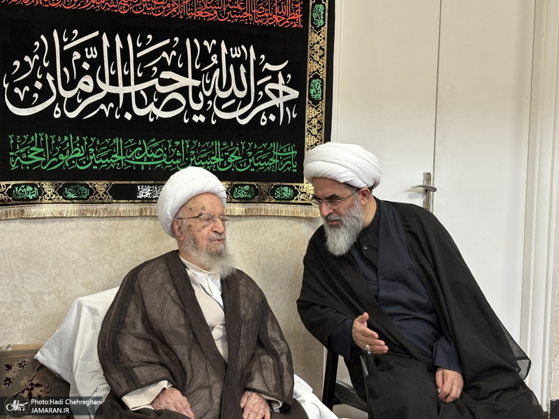 مراسم عزاداری روز تاسوعای حسینی در بیوت مراجع و علماء‎