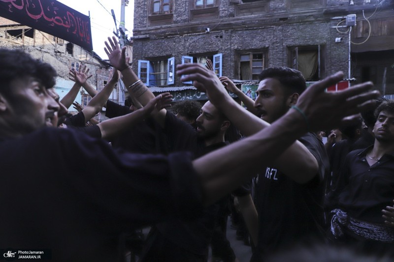 دسته عزاداری سنتی در کشمیر ھند