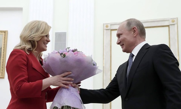  هدیه پوتین به رئیس جمهور کرواسی+ عکس

