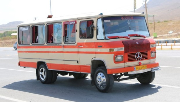 سن مینی‌بوس‌های کشور بالای ۳۱ سال است
