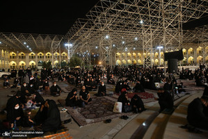 مراسم عزاداری شب عاشورای حسینی(ع) در حرم مطهر امام خمینی(س)