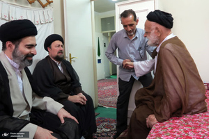 آخرین دیدار سید حسن خمینی با مرحوم آیت الله موسوی تهرانی (ره)