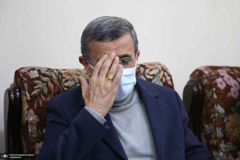 حاشیه تجدید میثاق رییس و اعضای مجمع تشخیص مصلحت نظام با آرمان‌های امام خمینی