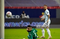 کوپا آمه ریکا ۲۰۲۱ - تیم فوتبال آرژانتین و تیم فوتبال پاراگوئه