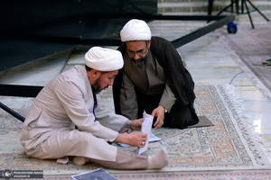 آزمون ورودی حوزه علمیه استان تهران در حرم مطهر امام خمینی