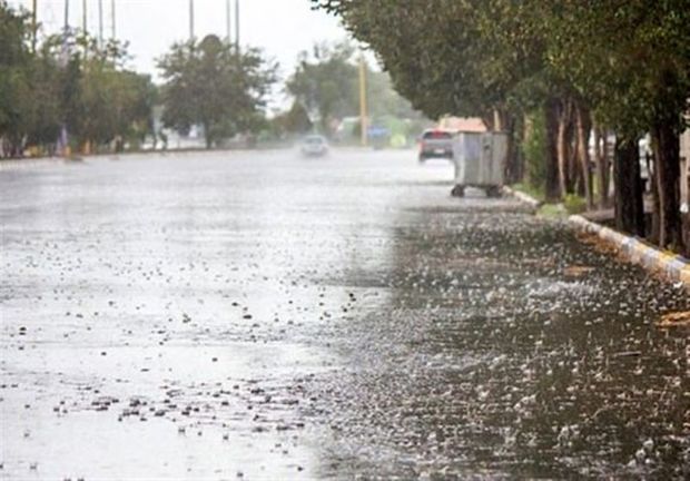 پیش بینی تداوم بارندگی و وزش باد شدید در برخی نقاط فارس
