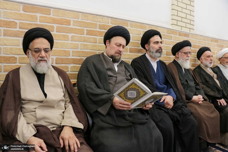 حضور آیت الله سید حسن خمینی در مراسم وداع با آیت الله العظمی شبری زنجانی (ره)