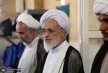 برگزار نشدن جشن نیمه‌شعبان در دفتر آیت‌الله بیات زنجانی به دلیل هم‌دردی با مردم