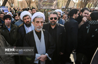 تشییع پیکر آیت‌الله مستجابی در اصفهان (11)
