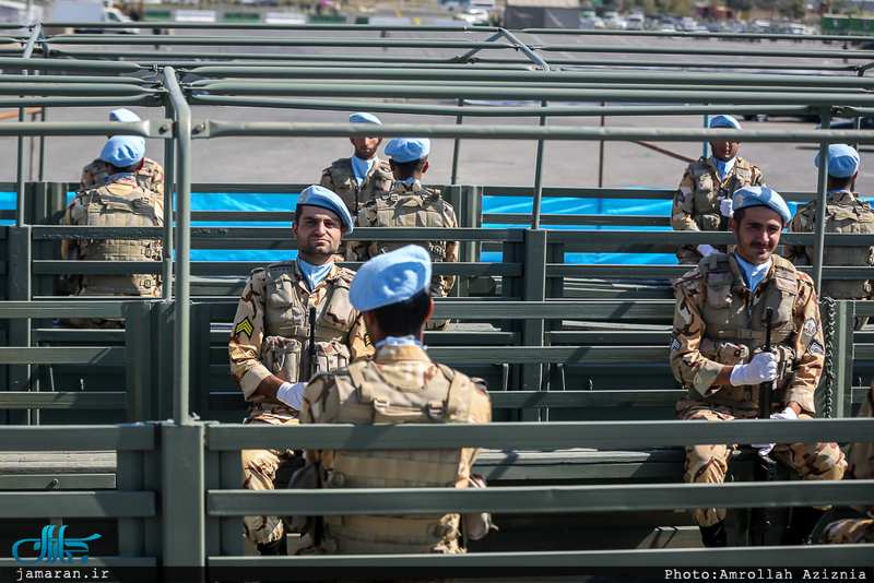 مراسم رژه نیروهای مسلح در جوار حر مطهر امام خمینی(س)
