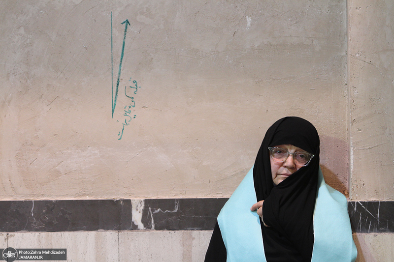 تجدید میثاق بانوان فعال فرهنگی با آرمان های امام خمینی(س) در حسینیه جماران