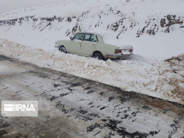 برف و یخبندان زمستانه امشب به گلستان می‌رسد