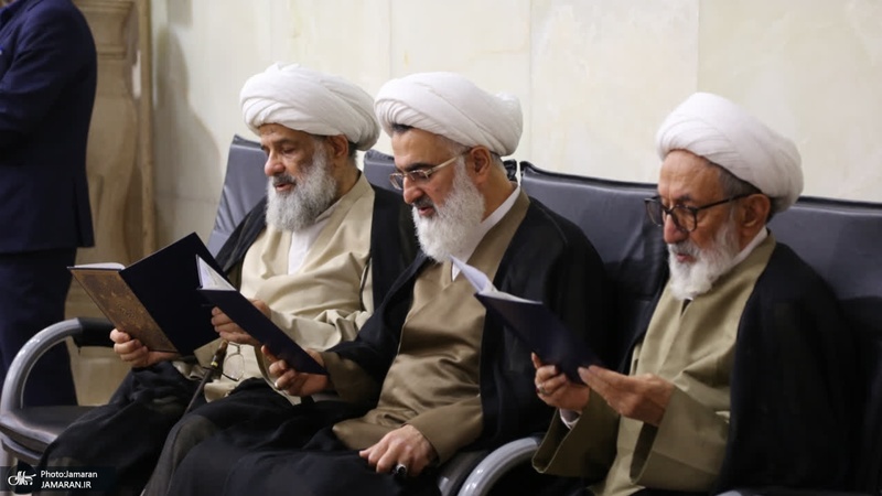 مراسم بزرگداشت آیت الله العظمی شبیری زنجانی (ره) توسط آیت الله للعظمی مکارم شیرازی
