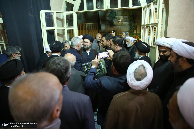 مراسم چهلمین روز در گذشت  آیت الله صانعی در حسینیه جماران  2
