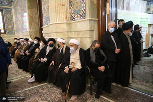 حضور مراجع و علما در مسجد امام حسن عسکری(ع) در پی ارتحال آیت الله العظمی صافی(ره)