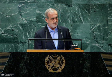 مسعود پزشکیان: آمده ام تا مناسبات کشورم را بر اساس ملزومات و واقعیت‌های دنیای امروز سازمان‌دهی کنم/ وحشیگری دیوانه‌وار اسرائیل در لبنان باید متوقف شود/ ما خواهان صلح برای همه هستیم و با هیچکس سر جنگ و دعوا نداریم/ ما آماده تعامل با اعضای برجام هستیم