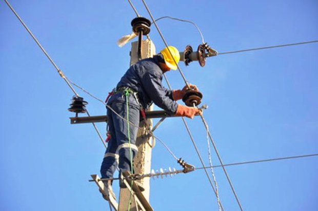 طرح جهادی بهسازی شبکه برق شهرستان دماوند آغاز شد