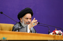 آیت الله موسوی بجنوردی: شهادت حاج آقا مصطفی علت تامه پیروزی انقلاب بود