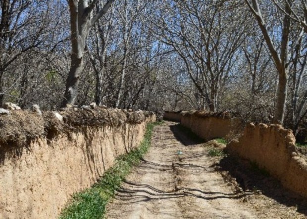 ظرفیت های روستای فاروق مرودشت برمحور گردشگری قرار گیرد