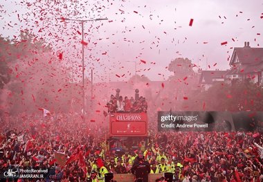 گزارش تصویری| رژه قهرمانی لیورپولی ها در خیابان