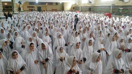 جشن تکلیف 700 دانش آموز دختر دماوندی برگزار شد