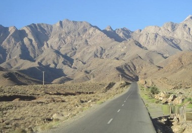 جاده خضرآباد تا پایان سال بهسازی می شود