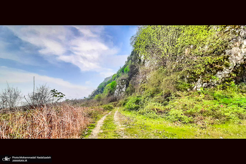غار‌های روستای چلک