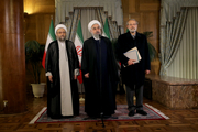 روحانی: دستور هیات دولت از فردا بررسی لایحه بودجه 97 است/هماهنگی سه قوه برای رفع مشکل سپرده گذاران برخی موسسات اعتباری