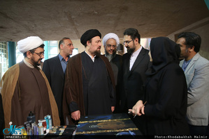 بازدید سید حسن خمینی از کارگاه هنری "یار و یادگار" در حسینیه جماران