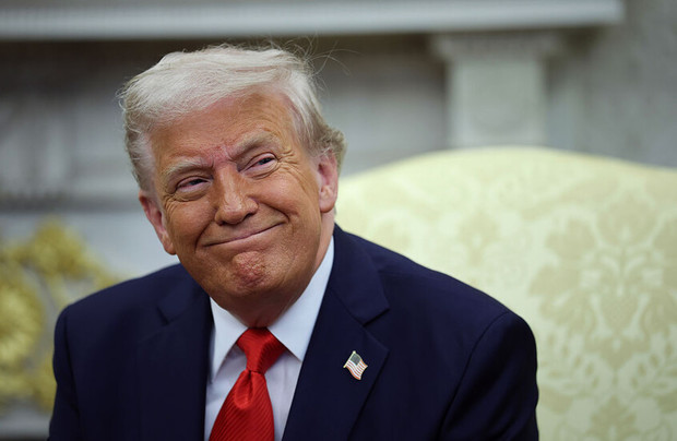 ترامپ پاپ هم شد! + عکس