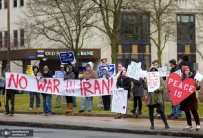 تظاهرات در محکومیت ترور حاج قاسم سلیمانی در شهرهای مختلف آمریکا