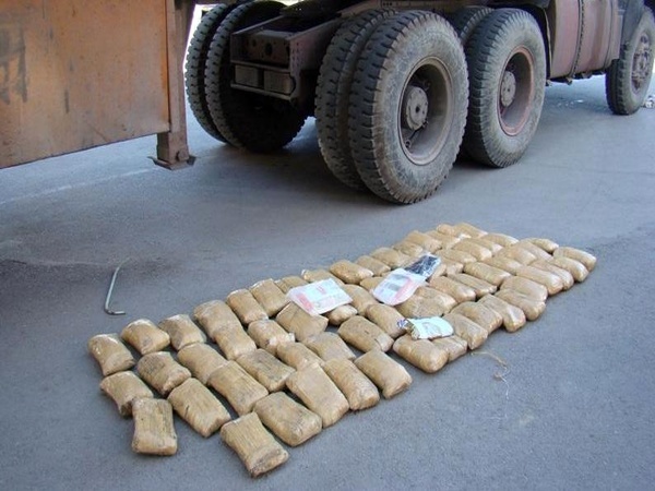 کشف 88 کیلوگرم تریاک در قزوین با همکاری پلیس استان و خوزستان