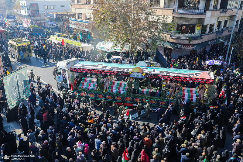 تشییع پیکرهای 110 شهید گمنام دفاع مقدس در تهران - 2