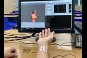 رمزگشایی از حرکات پیچیده دست با حسگر پوست مصنوعی