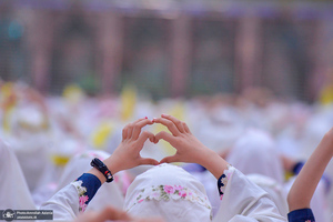 مراسم جشن تکلیف دختران آرمانی