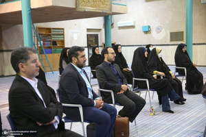 تجدید میثاق اساتید و دانشجویان پژوهشکده امام خمینی و انقلاب اسلامی با آرمان های بنیانگذار جمهوری اسلامی