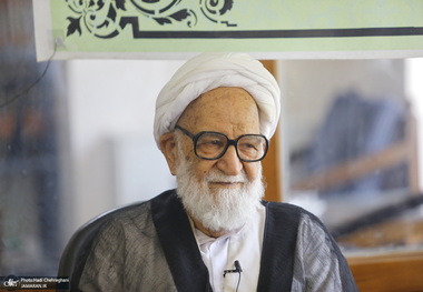 آیت الله مسعودی خمینی: به پزشکیان رای می دهم/ در بین کاندیداها انتخاب او برای ریاست‌جمهوری آینده بهتر خواهد بود.