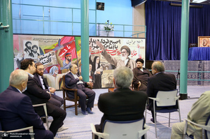 دیدار جمعی از معاونین و سفرای سابق وزارت خارجه‎‎ با سید حسن خمینی