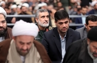 تصاویری از دیدار رمضانی مسئولان و کارگزاران نظام با رهبر انقلاب اسلامی (7)