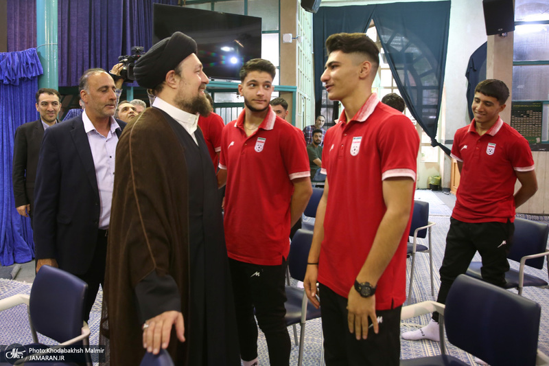 دیدار اعضای تیم ملی فوتبال نوجوانان ایران با سید حسن خمینی