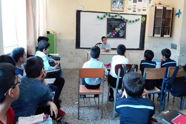 25 نشست کتابخوان نوجوان و کودک در خوی برگزار شد