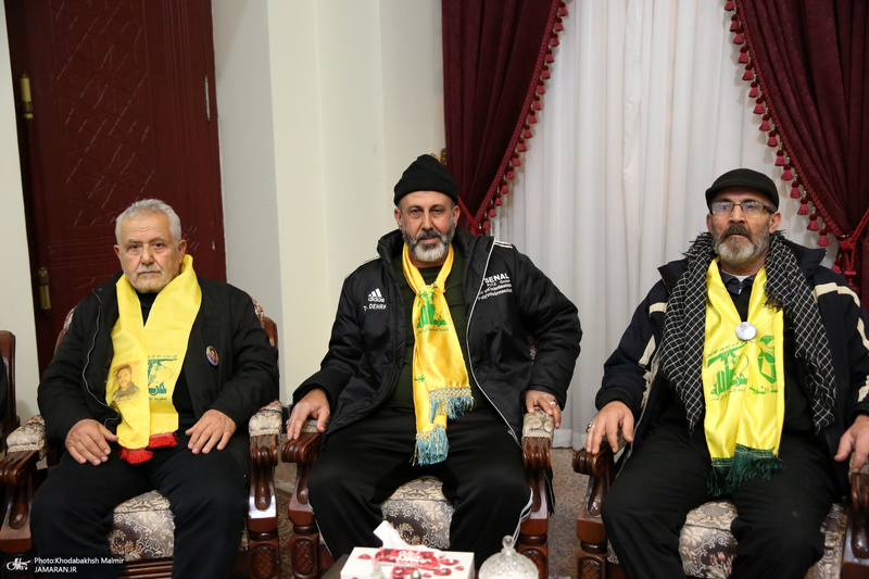 دیدار جمعی از خانواده  های شهدای لبنان با سیدحسن خمینی