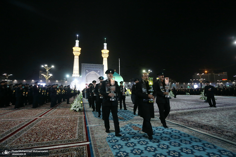 آئین خطبه خوانی شب شهادت امام رضا (ع) در حرم مطهر رضوی