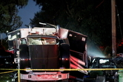 انفجار مهیب در لس آنجلس آمریکا 16 زخمی بر جای گذاشت