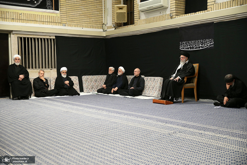 مراسم عزادارای شب عاشورا با حضور رهبر انقلاب اسلامی