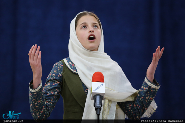 دکلمه دختر نوجوان کلیمی به مناسبت سی و دومین سالگرد بزرگداشت امام خمینی+فیلم