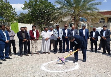 ساخت 4 طرح آموزشی در بندرخمیر آغاز شد