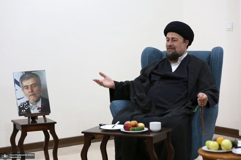 حضور سید حسن خمینی در منزل شهید دکتر فریدون  عباسی