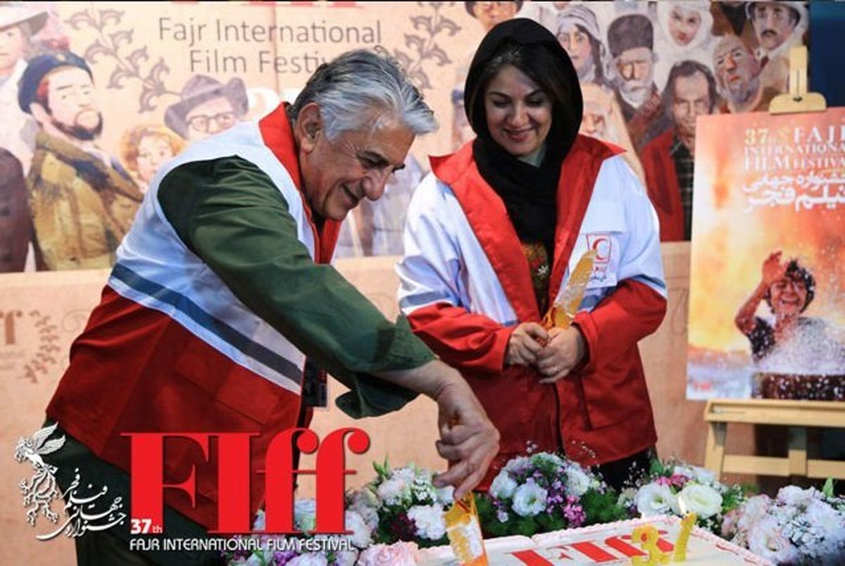 گزارش کامل افتتاحیه سی و هفتمین دوره جشنواره جهانی فیلم فجر + تصاویر
