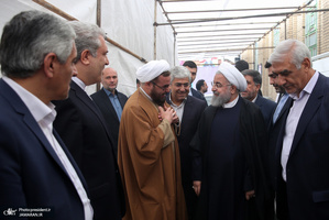 سفر رئیس جمهور به زادگاهش به روایت تصویر